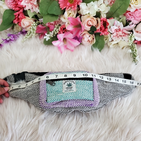 Nwot handmade hemp cotton boho fannypack - Picture 8 of 9